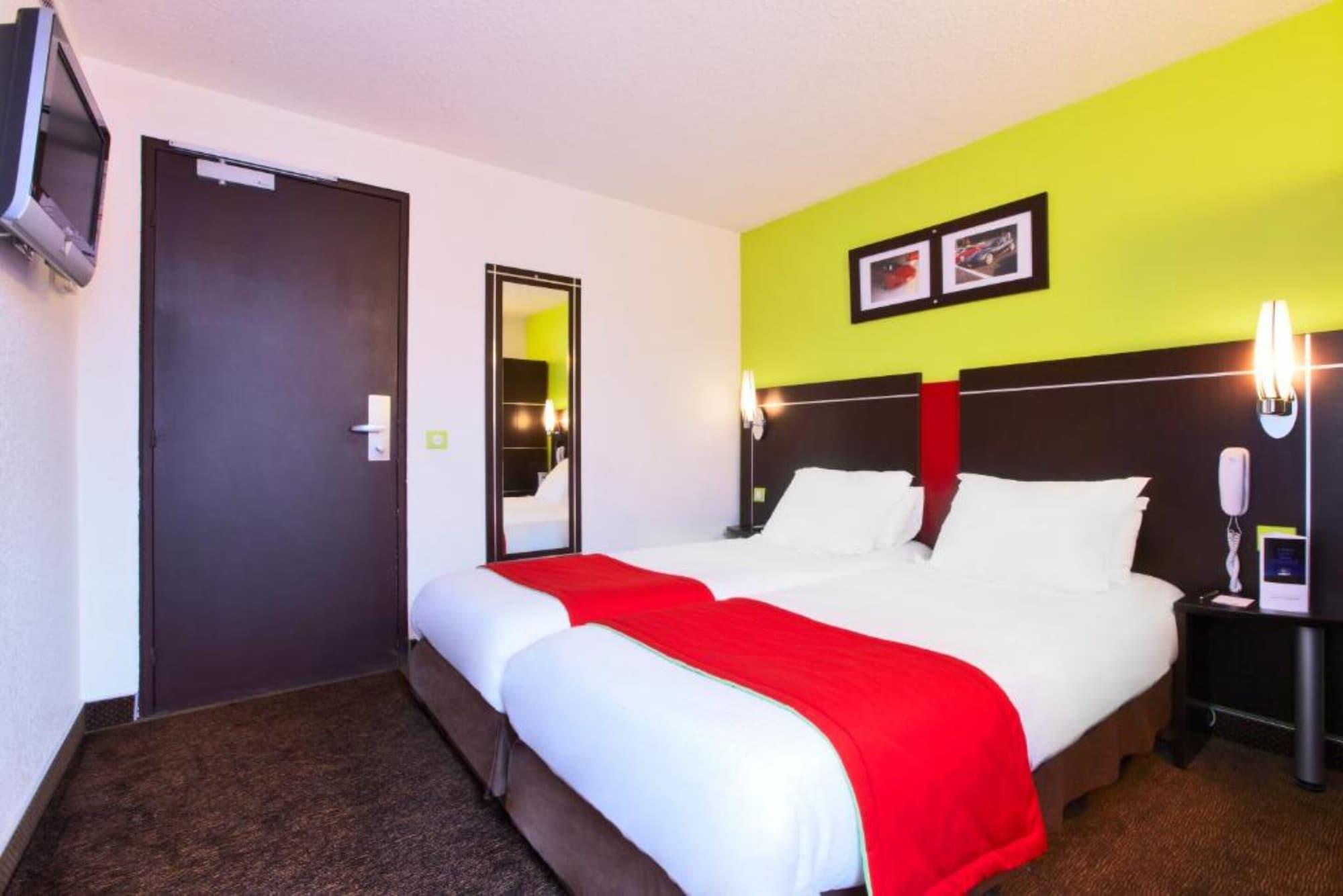 Enzo Hotels Reims Tinqueux By Kyriad Direct Bagian luar foto