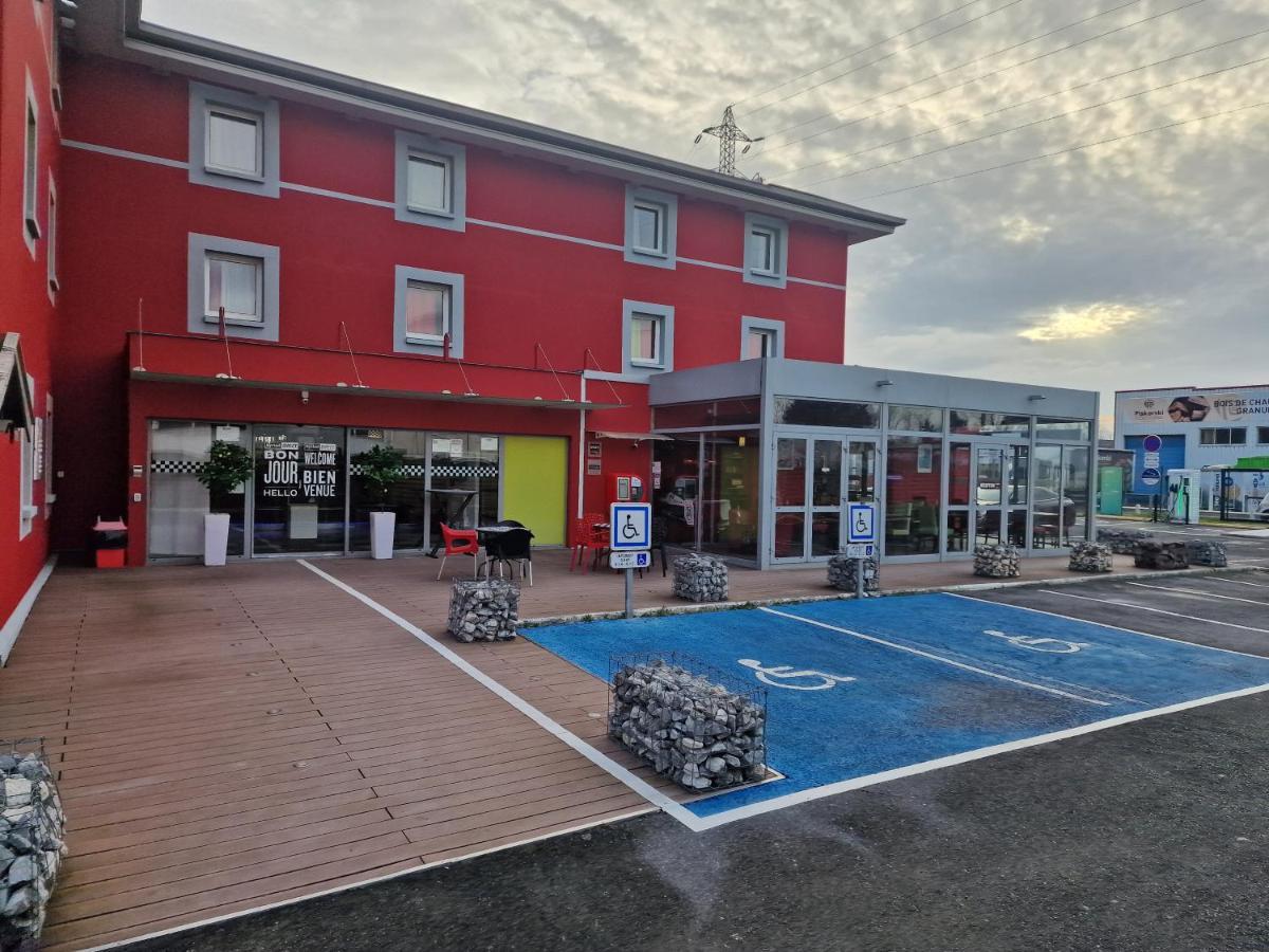 Enzo Hotels Reims Tinqueux By Kyriad Direct Bagian luar foto